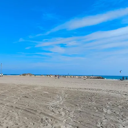 Habitación Doble Con Baño Privado Y Desayuno Incluido * Viladecáns