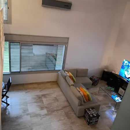 Doble Con Bano Privado Y Desayuno Incluido * Viladecans