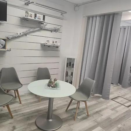 Doble Con Bano Privado Y Desayuno Incluido Viladecans