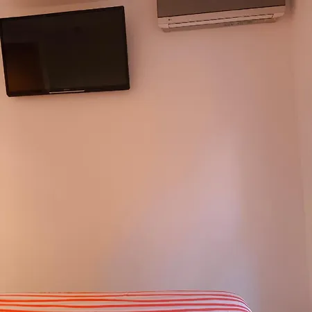 Homestay Doble Con Bano Privado Y Desayuno Incluido Viladecans